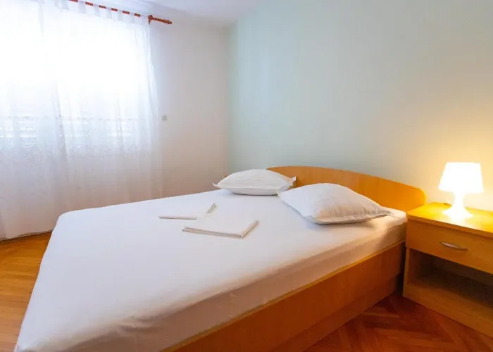 Vranjes 2 Podgora (Split-Dalmatia)